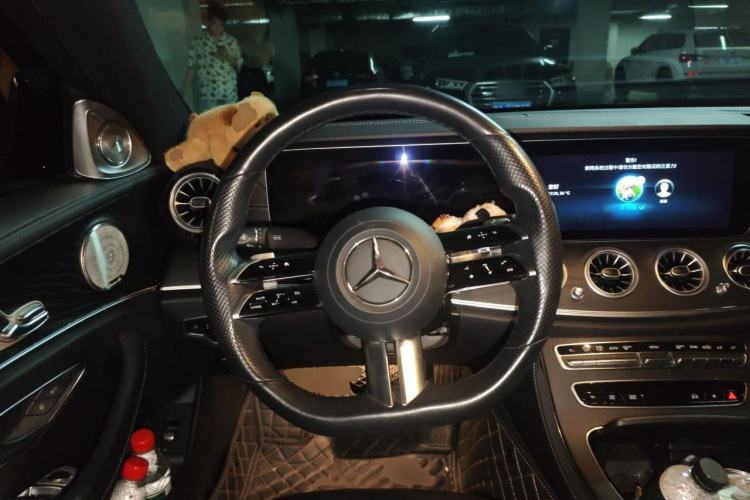 Used Mercedes-Benz E-Class 2022 E 260 Stylish Sports Edition Steering Wheel