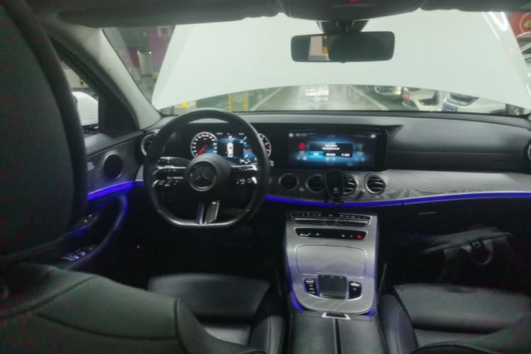 Used Mercedes-Benz E-Class 2022 Second Facelift E 260 L Sport Edition Steering Wheel