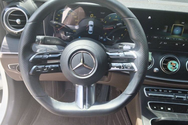 Used Mercedes-Benz E-Class 2022 E 260 Stylish Sports Edition Steering Wheel