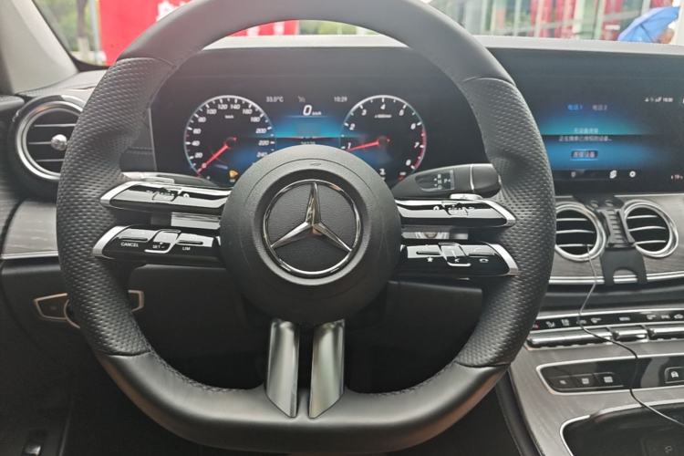 Used Mercedes-Benz E-Class 2022 Restyled E 260 L Sport Edition Steering Wheel