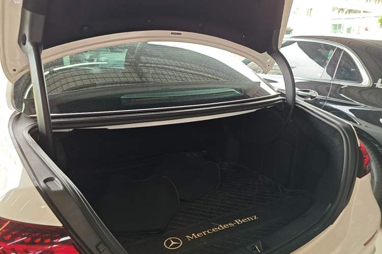 Used Mercedes-Benz E-Class 2022 Revised E 300 L Sport Luxury Edition Trunk