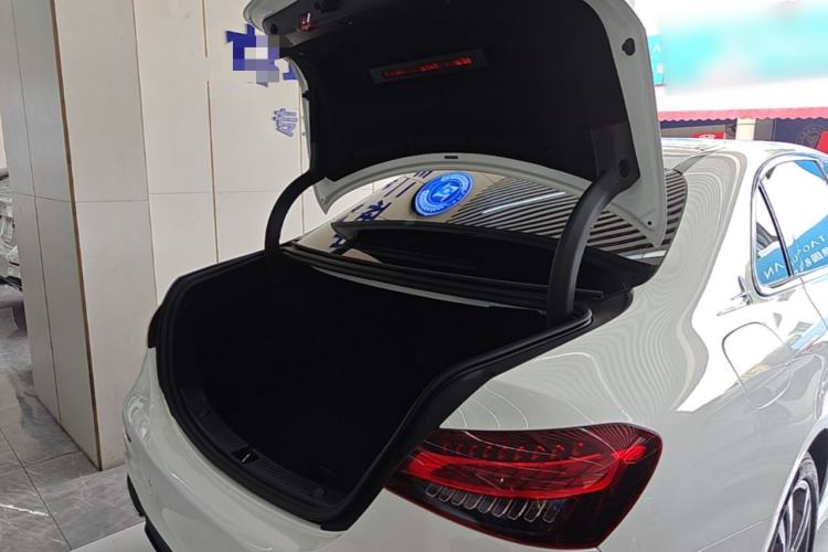 Used Mercedes-Benz E-Class 2022 E 260 L Sport Edition Trunk