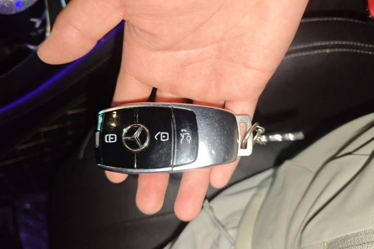 Used Mercedes-Benz E-Class 2022 E 260 Stylish Sports Edition Vehicle Key