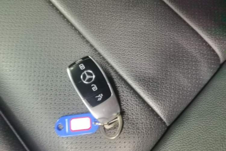 Used Mercedes-Benz E-Class 2022 Second Facelift E 260 L Sport Edition Vehicle Key