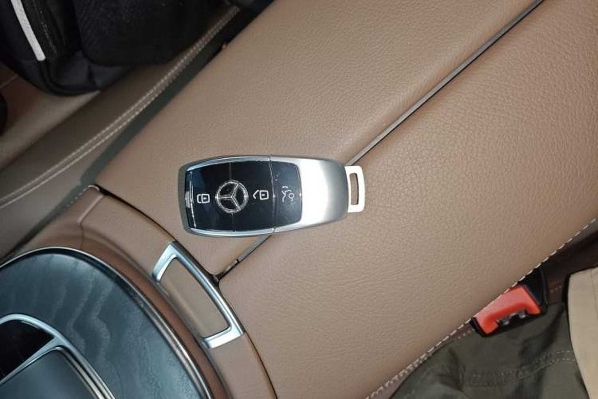 Used Mercedes-Benz E-Class 2022 E 300 Stylish Sports Edition Vehicle Key