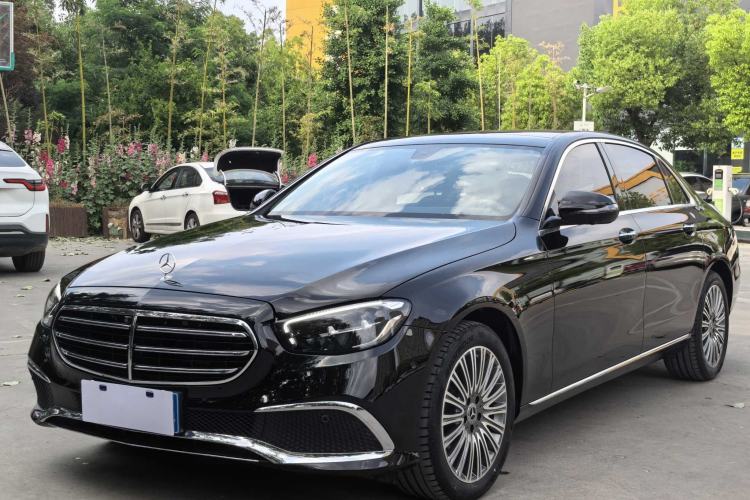 Used Mercedes-Benz E-Class 2023 Updated E 300 L Fashion Edition Guazi used car, China used car export, Used car for sale, Used cars, Cheapest cars for sale