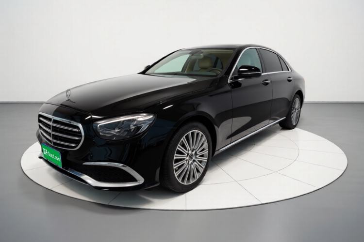 Gebrauchter Mercedes-Benz E-Class 2023 E 300 L Luxury Model Guazi used car, China used car export, Used car for sale, Used cars, Cheapest cars for sale