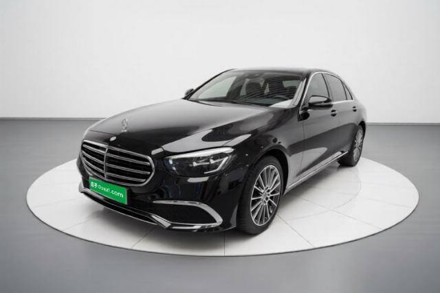 Mercedes-Benz E-Class 2023 Facelift E 260 L d’occasion