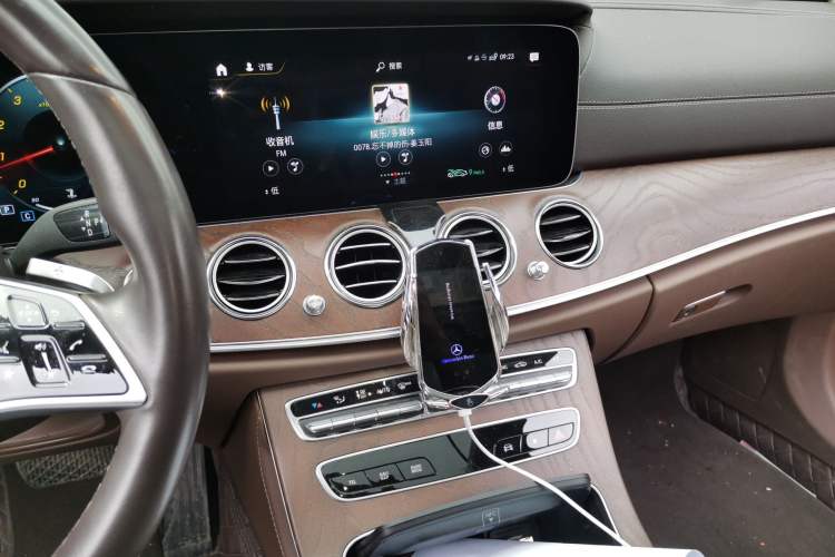 Used Mercedes-Benz E-Class 2023 Updated E 300 L Fashion Edition Audio And AC Panel