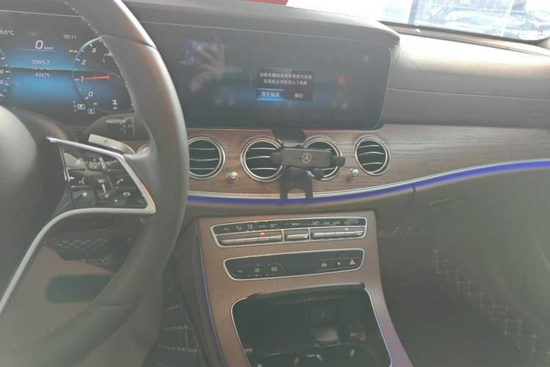 Used Mercedes-Benz E-Class 2023 Updated E 300 L Fashion Edition Audio And AC Panel