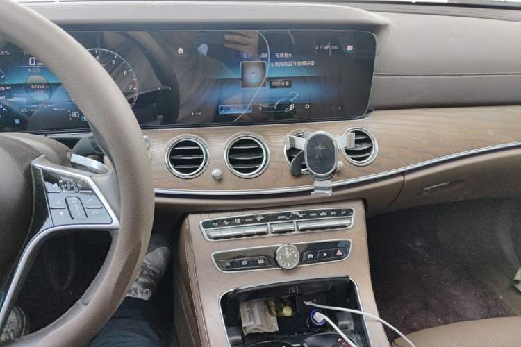 Used Mercedes-Benz E-Class 2023 E 300 L Luxury Model Audio And AC Panel