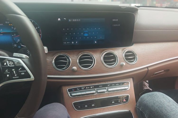 Used Mercedes-Benz E-Class 2023 Updated E 300 L Fashion Edition Audio And AC Panel