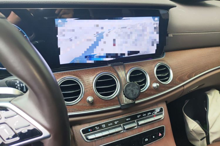Used Mercedes-Benz E-Class 2023 E 300 L Luxury Model Audio And AC Panel