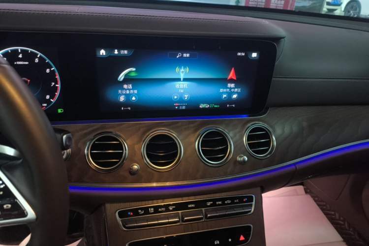Used Mercedes-Benz E-Class 2023 Updated E 300 L Luxury Edition Audio And AC Panel