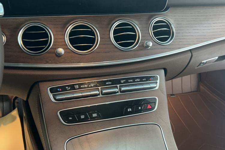 Used Mercedes-Benz E-Class 2023 E 300 L Stylish Model Audio And AC Panel