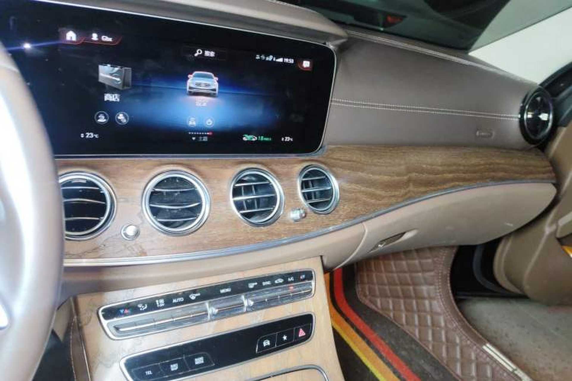 Used Mercedes-Benz E-Class 2023 Facelift E 260 L Audio And AC Panel