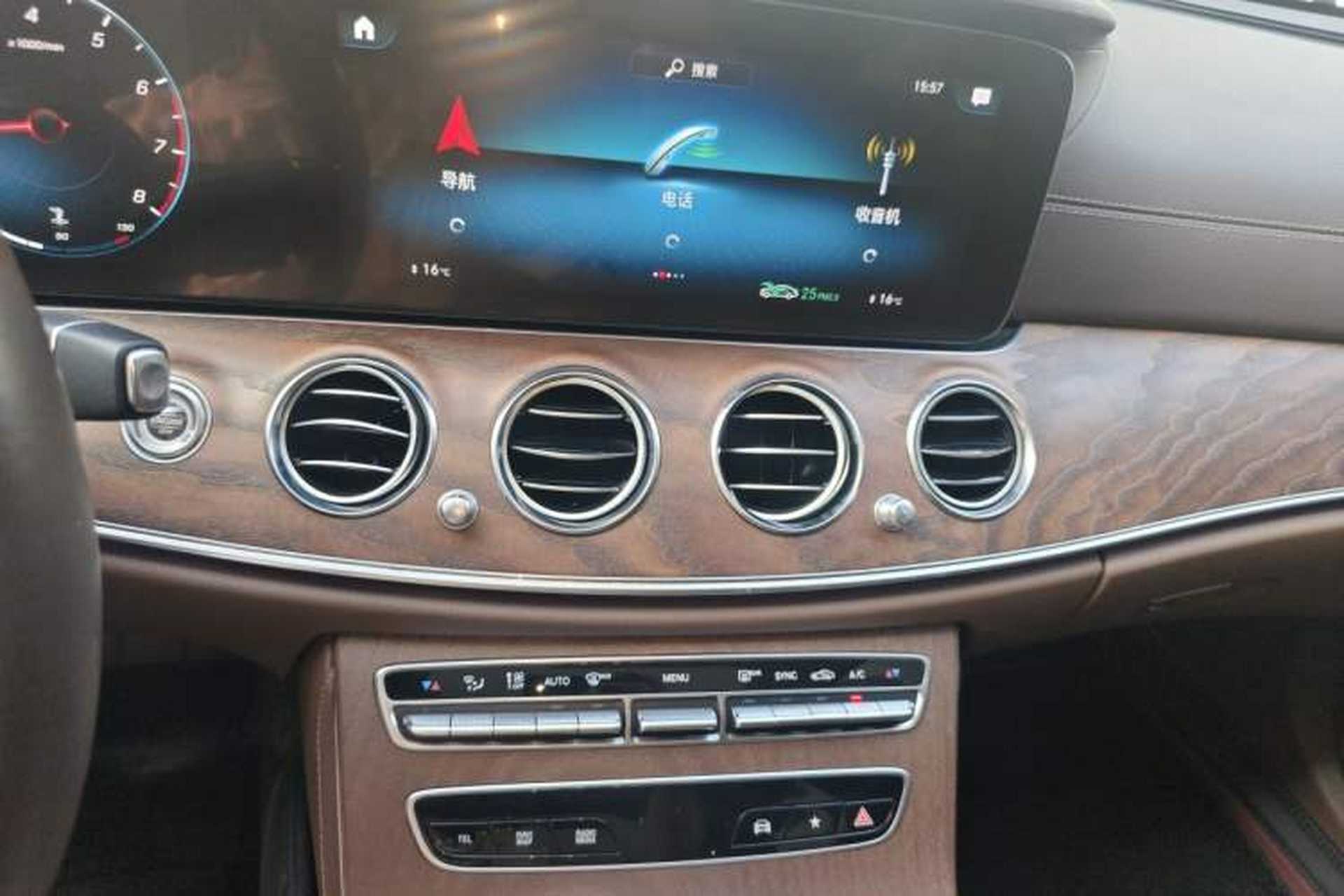 Used Mercedes-Benz E-Class 2023 Updated E 300 L Fashion Edition Audio And AC Panel