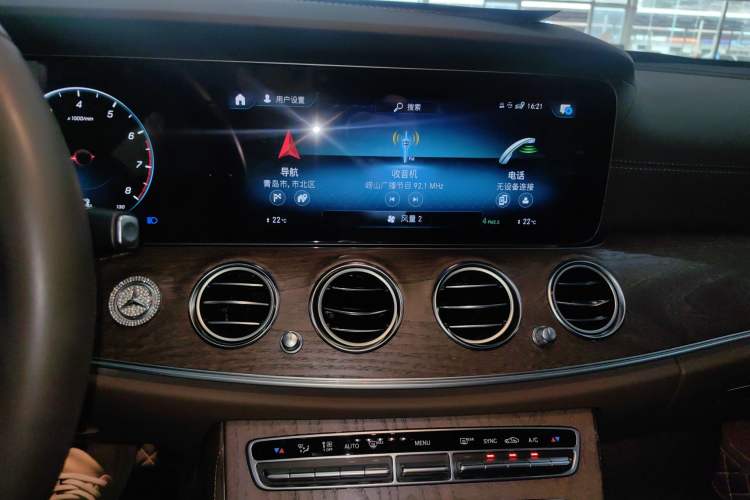 Used Mercedes-Benz E-Class 2023 Updated E 300 L Fashion Edition Audio And AC Panel