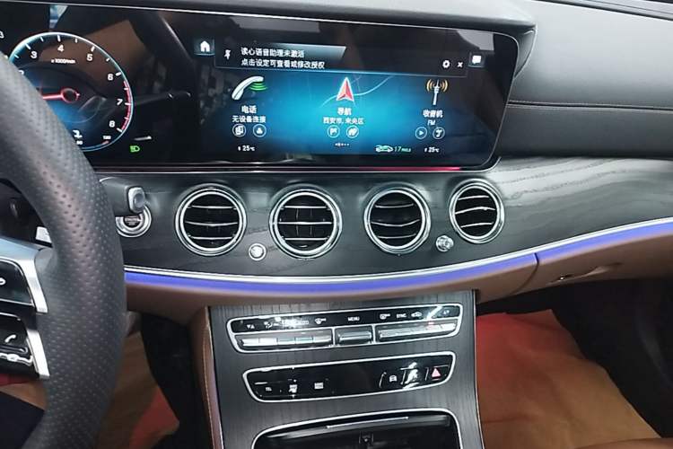 Used Mercedes-Benz E-Class 2023 Restyled E 300 L Sport Luxury Edition Audio And AC Panel