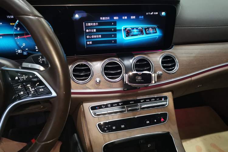 Used Mercedes-Benz E-Class 2023 E 300 L Luxury Model Audio And AC Panel