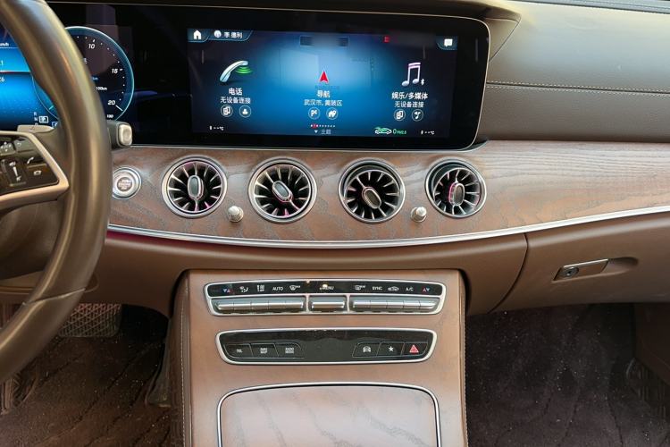 Used Mercedes-Benz E-Class 2023 E 300 L Stylish Model Audio And AC Panel