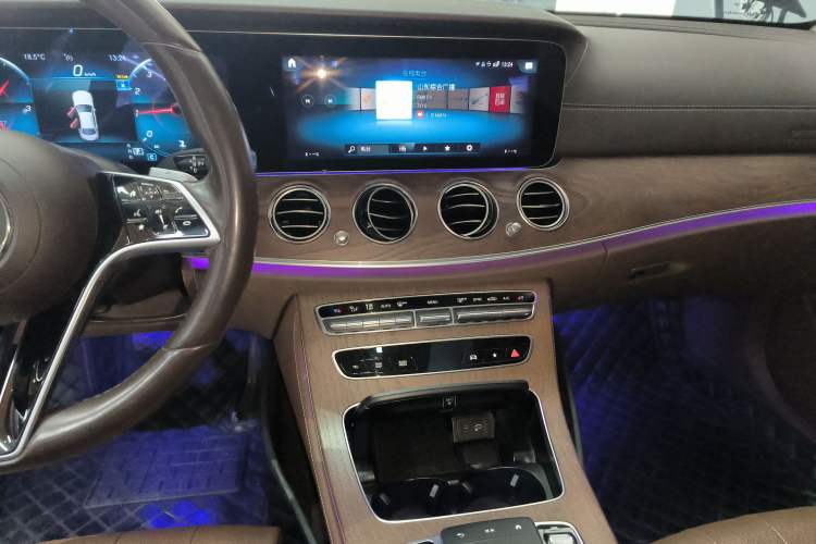 Used Mercedes-Benz E-Class 2023 E 260 L Audio And AC Panel