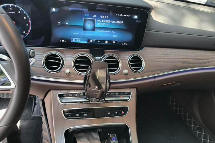 Used Mercedes-Benz E-Class 2023 E 300 L Luxury Model Audio And AC Panel