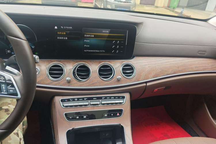 Used Mercedes-Benz E-Class 2023 Updated E 300 L Luxury Edition Audio And AC Panel