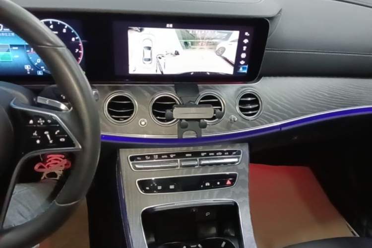 Used Mercedes-Benz E-Class 2023 E 300 L Luxury Model Audio And AC Panel
