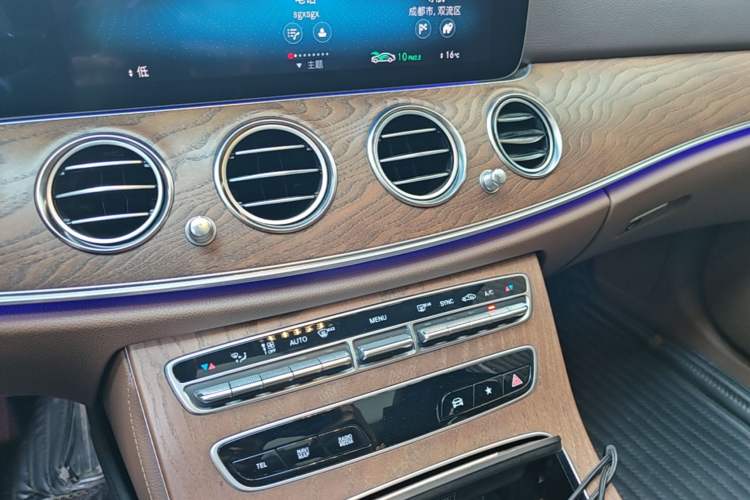 Used Mercedes-Benz E-Class 2023 E 260 L Sport Edition Audio And AC Panel