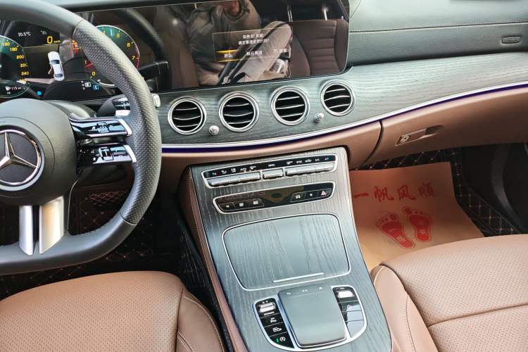 Used Mercedes-Benz E-Class 2023 Restyled E 300 L Sporty and Stylish Edition Audio And AC Panel