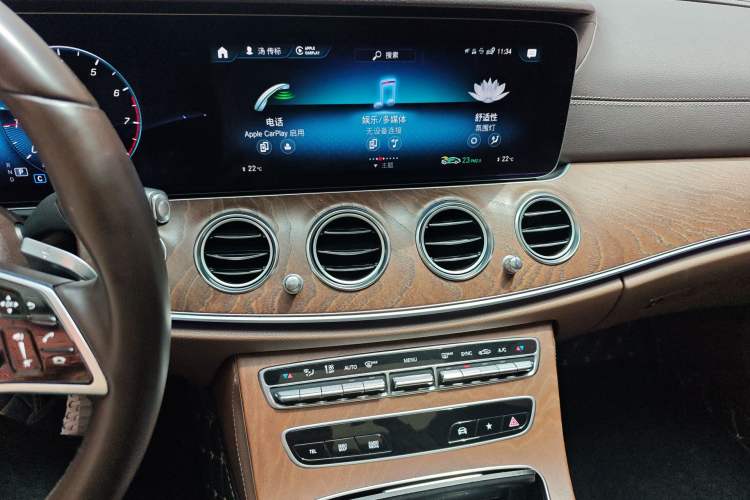Used Mercedes-Benz E-Class 2023 E 300 L Luxury Model Audio And AC Panel