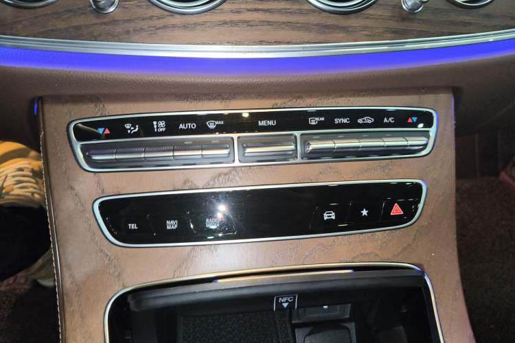 Used Mercedes-Benz E-Class 2023 Facelift E 260 L Audio And AC Panel