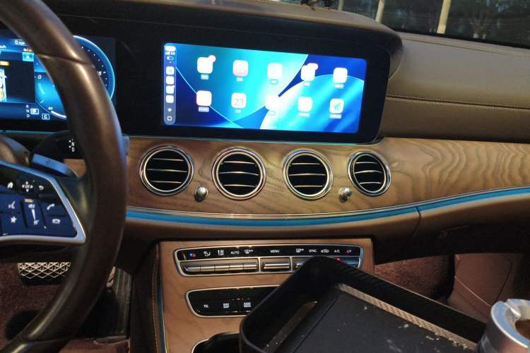 Used Mercedes-Benz E-Class 2023 Updated E 300 L Luxury Edition Audio And AC Panel