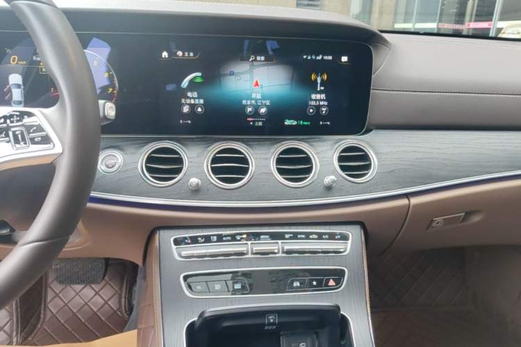 Used Mercedes-Benz E-Class 2023 Facelift E 260 L Audio And AC Panel