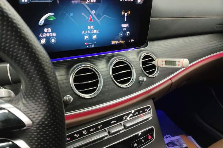 Used Mercedes-Benz E-Class 2023 Restyled E 260 L Sport Edition Audio And AC Panel