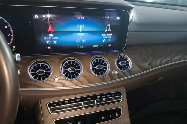 Used Mercedes-Benz E-Class 2023 E 300 L Luxury Model Audio And AC Panel