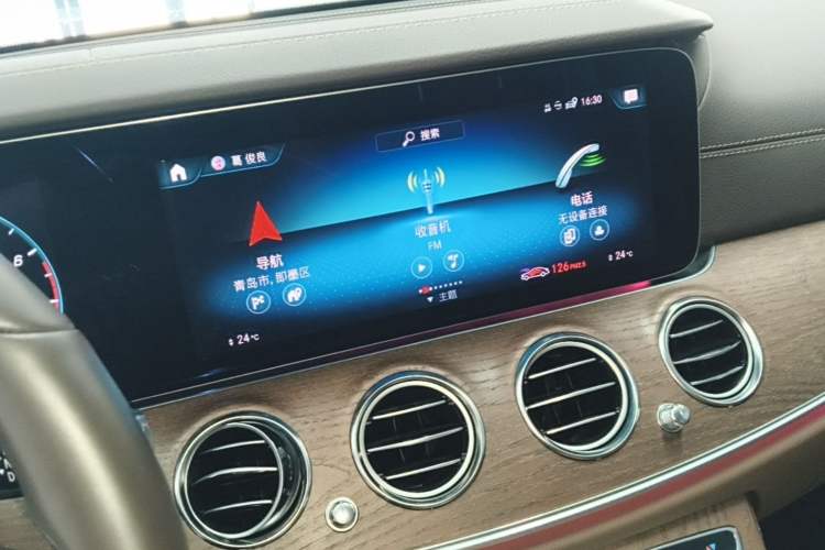 Used Mercedes-Benz E-Class 2023 Updated E 300 L Fashion Edition Audio And AC Panel