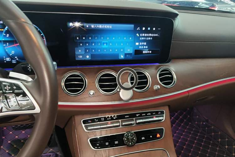 Used Mercedes-Benz E-Class 2023 Updated E 300 L Luxury Edition Audio And AC Panel