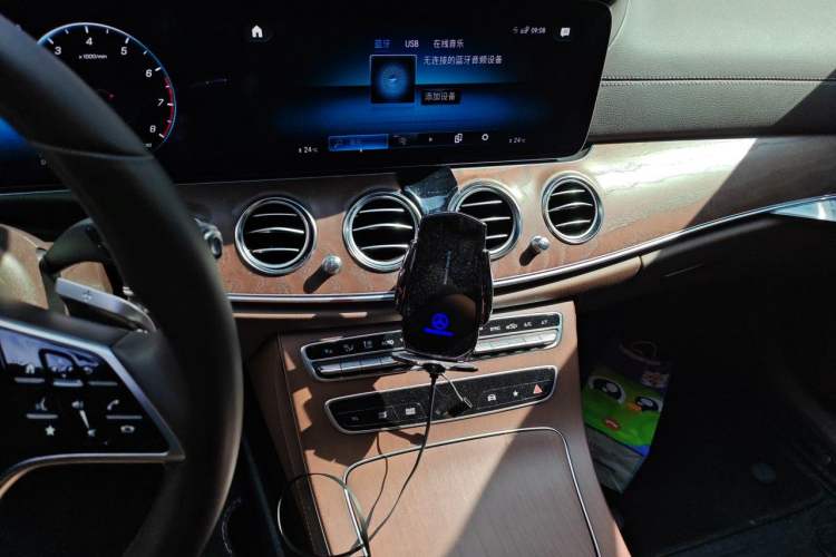 Used Mercedes-Benz E-Class 2023 E 300 L Luxury Model Audio And AC Panel