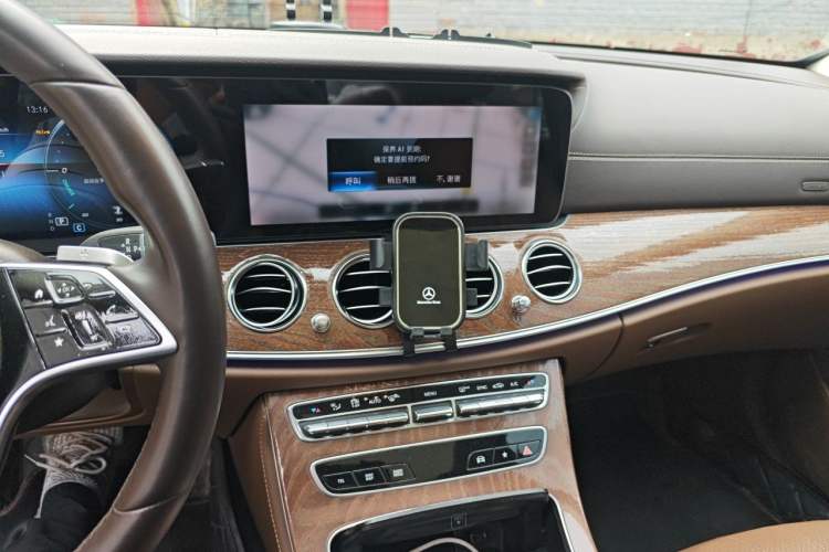 Used Mercedes-Benz E-Class 2023 E 300 L Stylish Model Audio And AC Panel