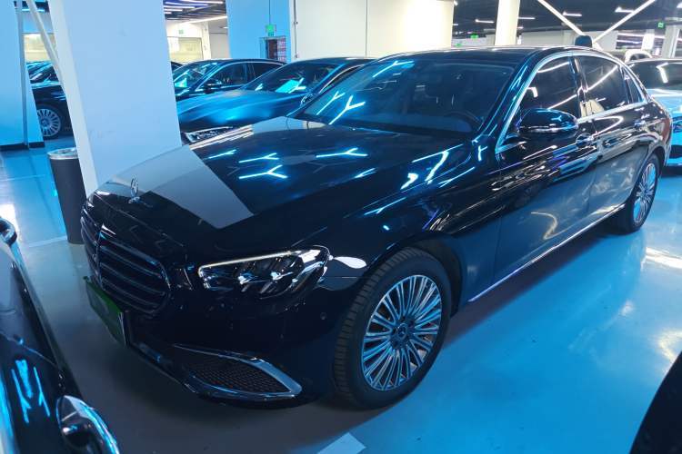 Used Mercedes-Benz E-Class 2023 Updated E 300 L Fashion Edition Guazi used car, China used car export, Used car for sale, Used cars, Cheapest cars for sale