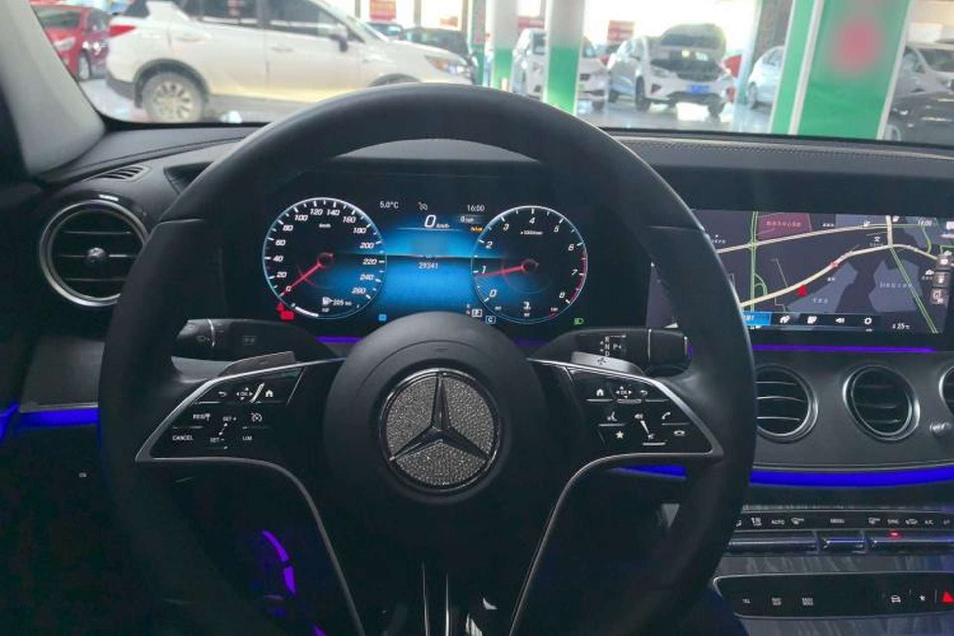 Used Mercedes-Benz E-Class 2023 E 300 L Luxury Model Center Console