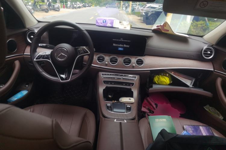 Used Mercedes-Benz E-Class 2023 Restyled E 300 L Sporty and Stylish Edition Center Console