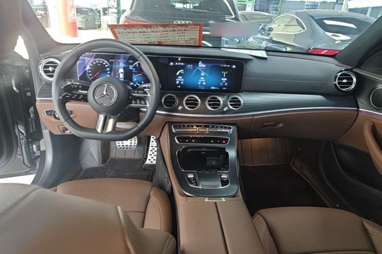 Used Mercedes-Benz E-Class 2023 Restyled E 300 L Sporty and Stylish Edition Center Console