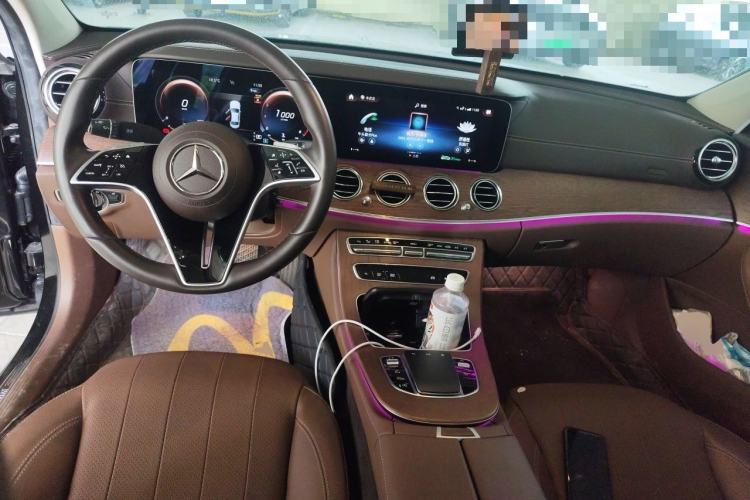 Used Mercedes-Benz E-Class 2023 E 300 L Stylish Model Center Console