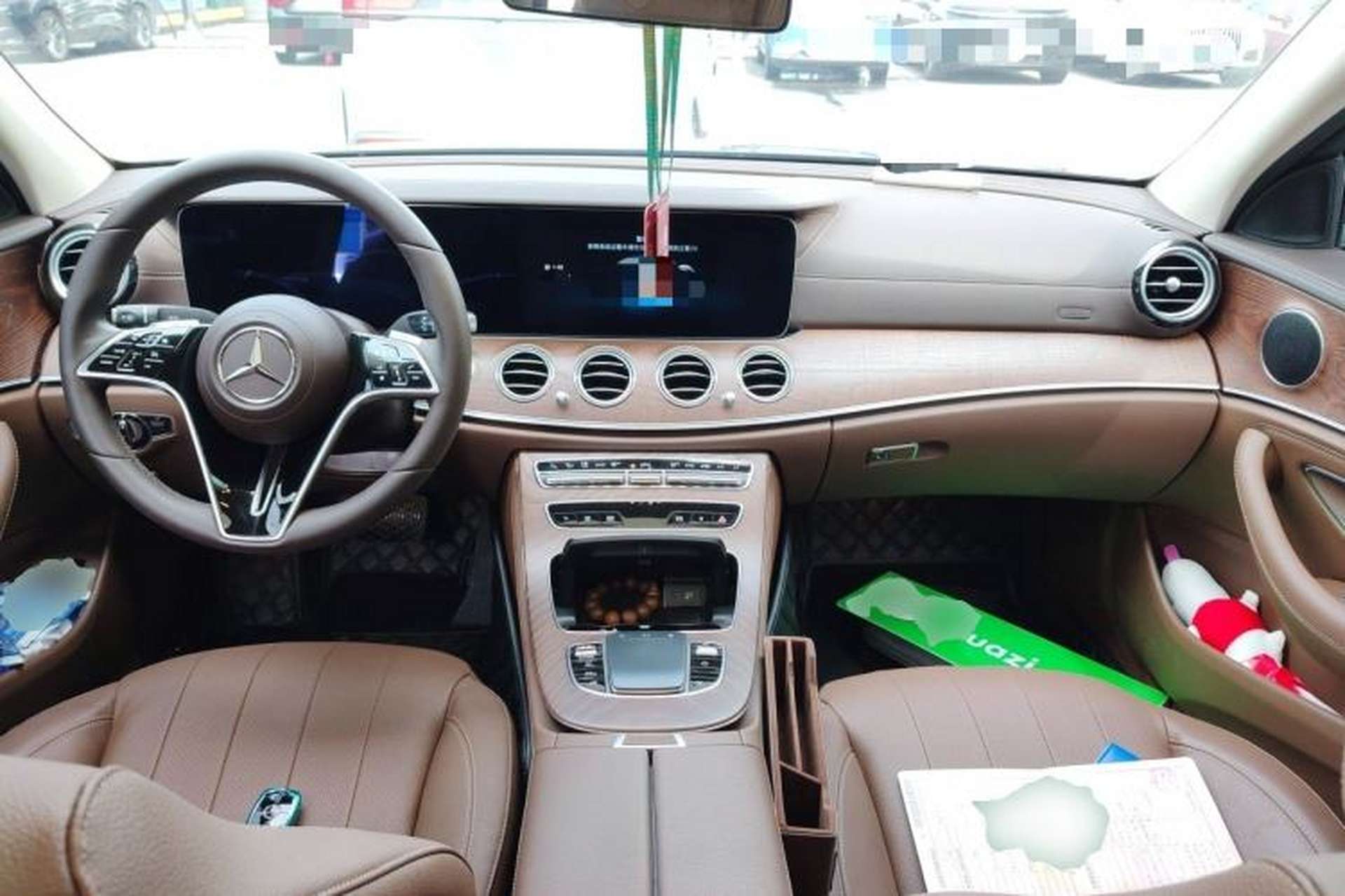 Used Mercedes-Benz E-Class 2023 E 300 L Stylish Model Center Console