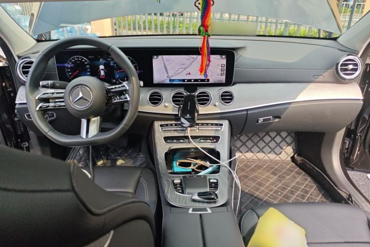 Used Mercedes-Benz E-Class 2023 Restyled E 300 L Sporty and Stylish Edition Center Console