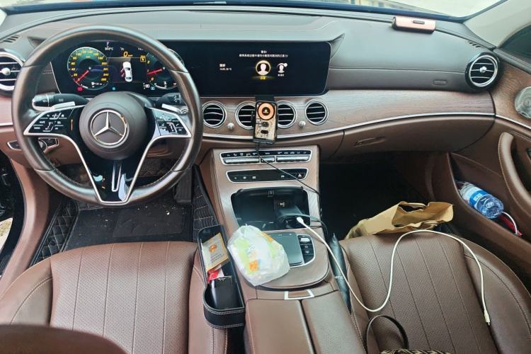 Used Mercedes-Benz E-Class 2023 E 300 L Luxury Model Center Console