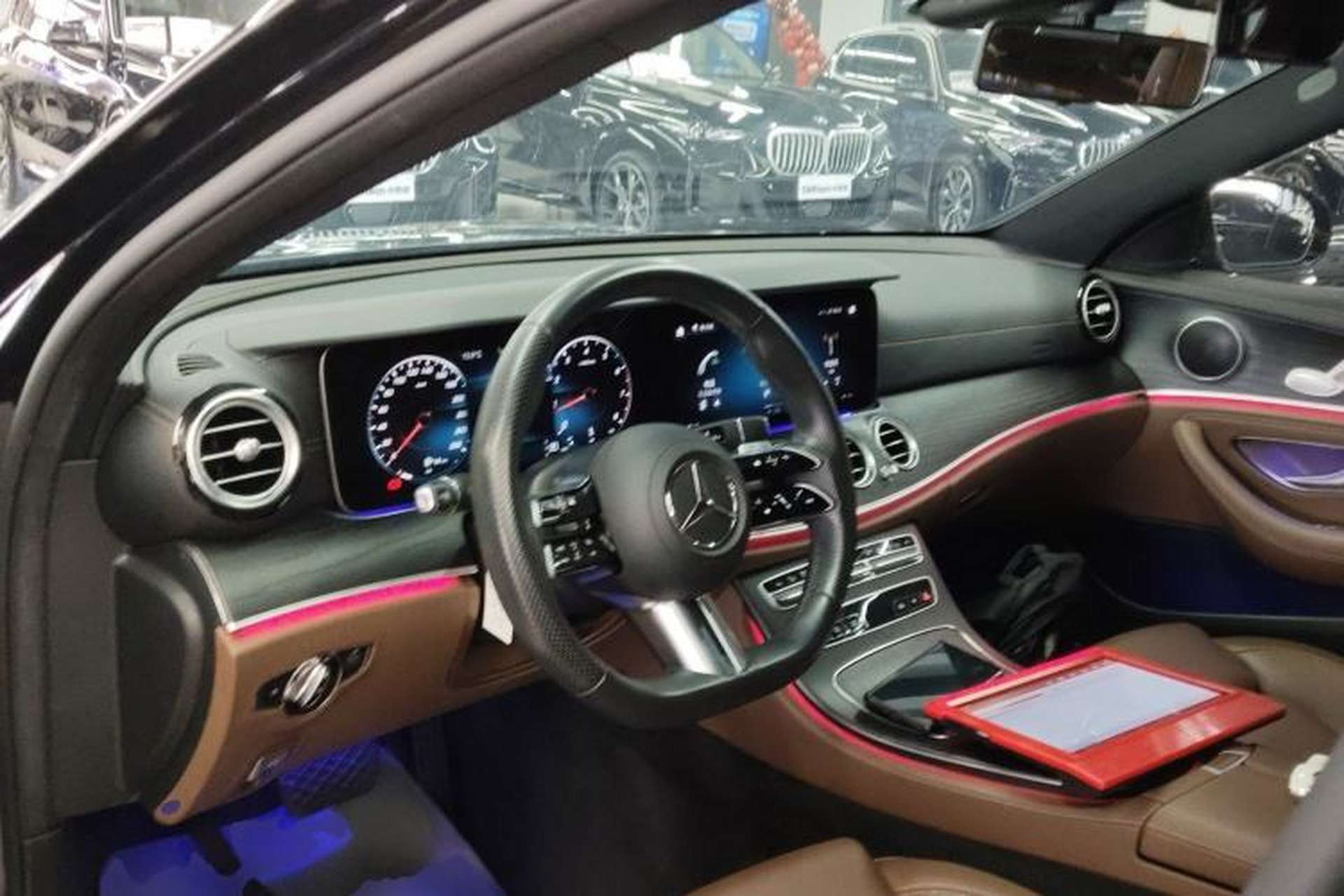 Used Mercedes-Benz E-Class 2023 Restyled E 260 L Sport Edition Center Console